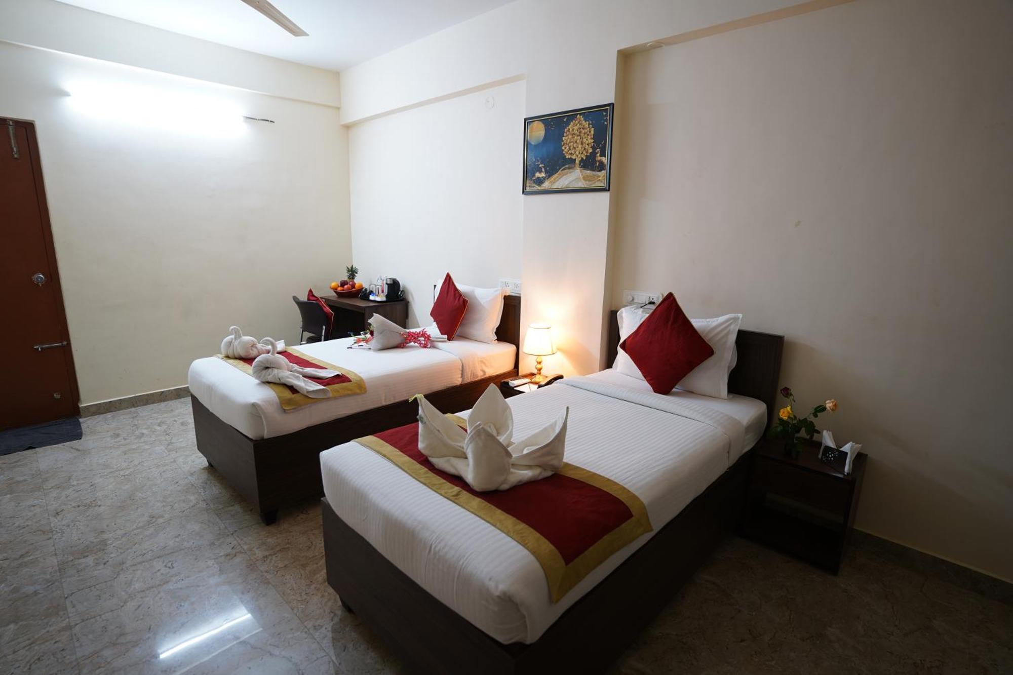 Sai Manyata Business Residency, Manyata Tech Park Hostel Bangalore Exterior photo